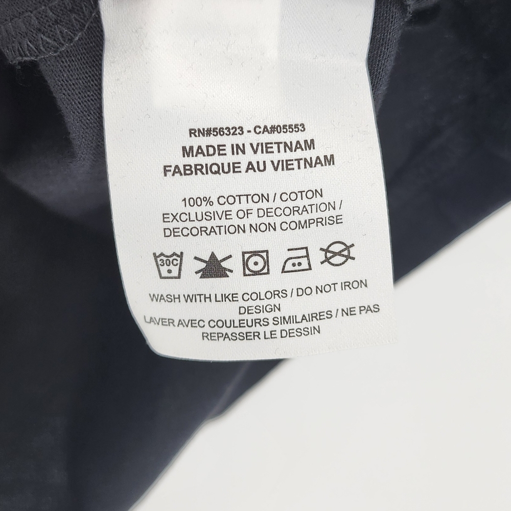 Nike Sportswear NWT Kids T-Shirt Large - Picture 5 of 8